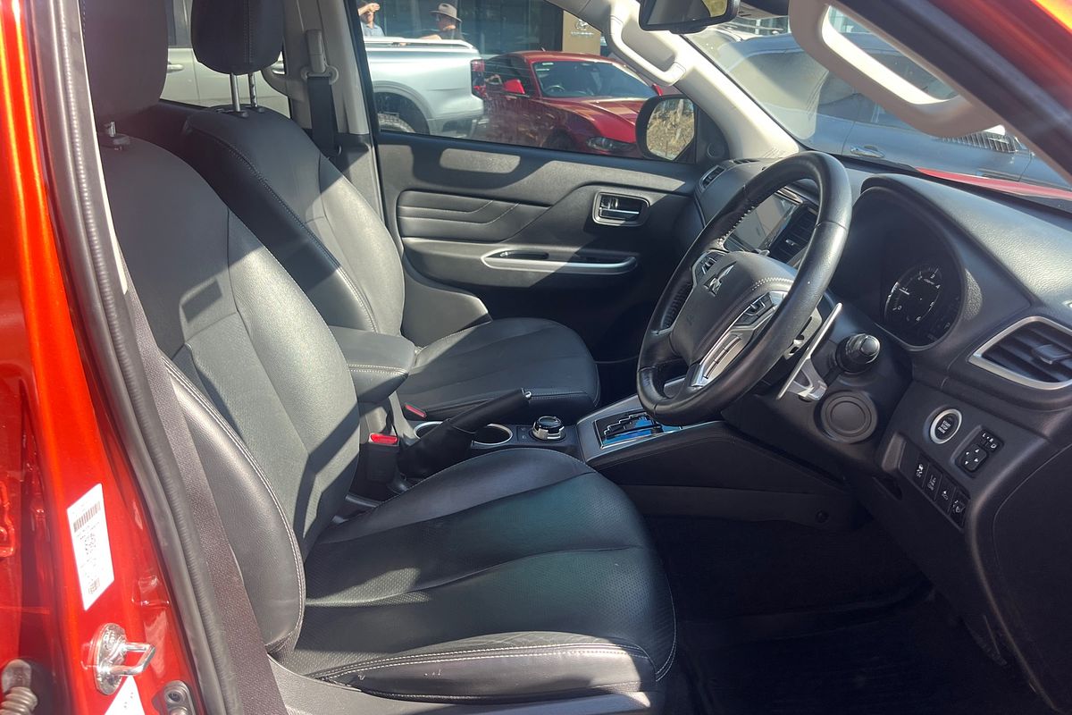 2022 Mitsubishi Triton GSR MR 4X4