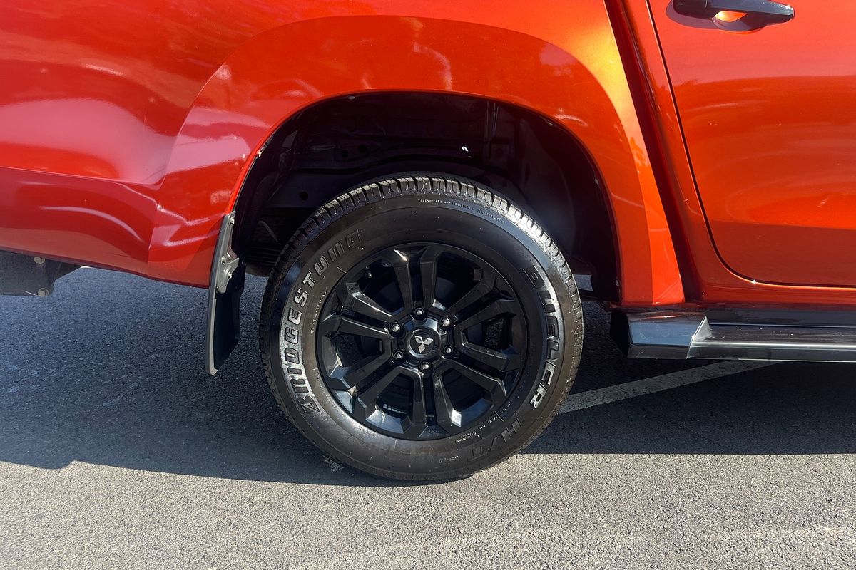 2022 Mitsubishi Triton GSR MR 4X4