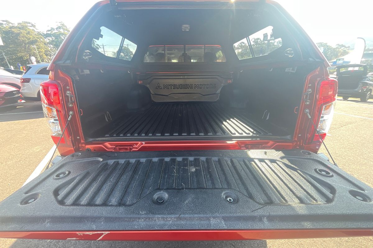 2022 Mitsubishi Triton GSR MR 4X4