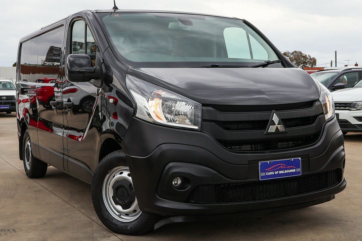 2020 Mitsubishi Express GLX SN LWB