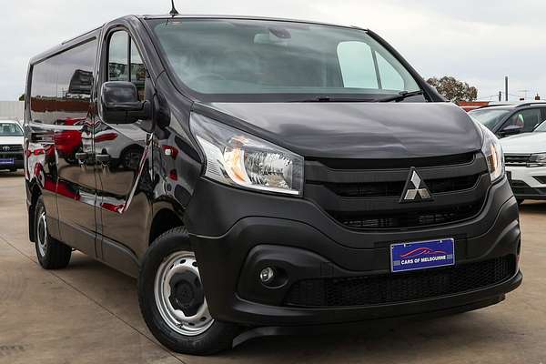 2020 Mitsubishi Express GLX SN LWB