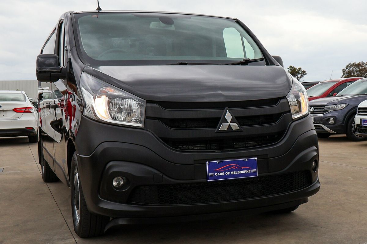 2020 Mitsubishi Express GLX SN LWB