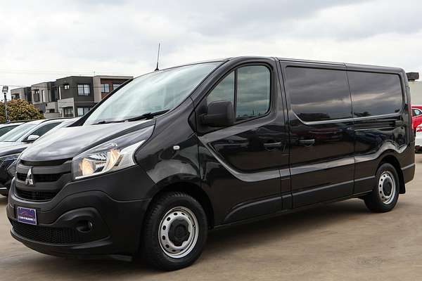 2020 Mitsubishi Express GLX SN LWB