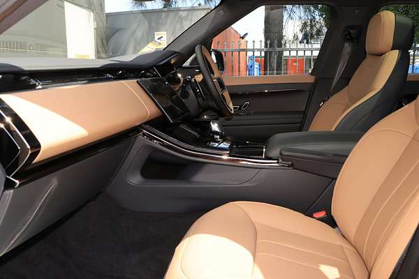 2025 Land Rover Range Rover Sport D250 Dynamic SE L461