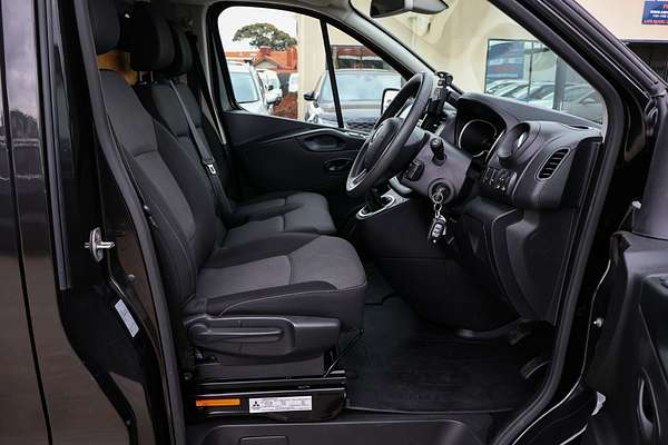 2020 Mitsubishi Express GLX SN LWB