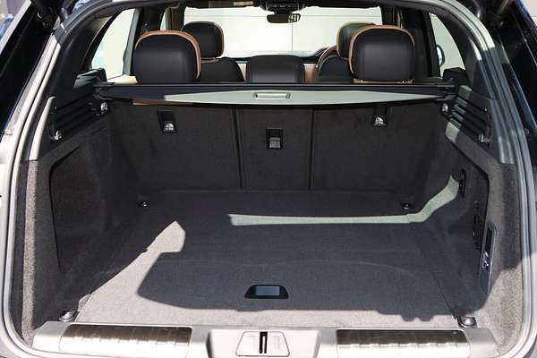 2025 Land Rover Range Rover Sport D250 Dynamic SE L461