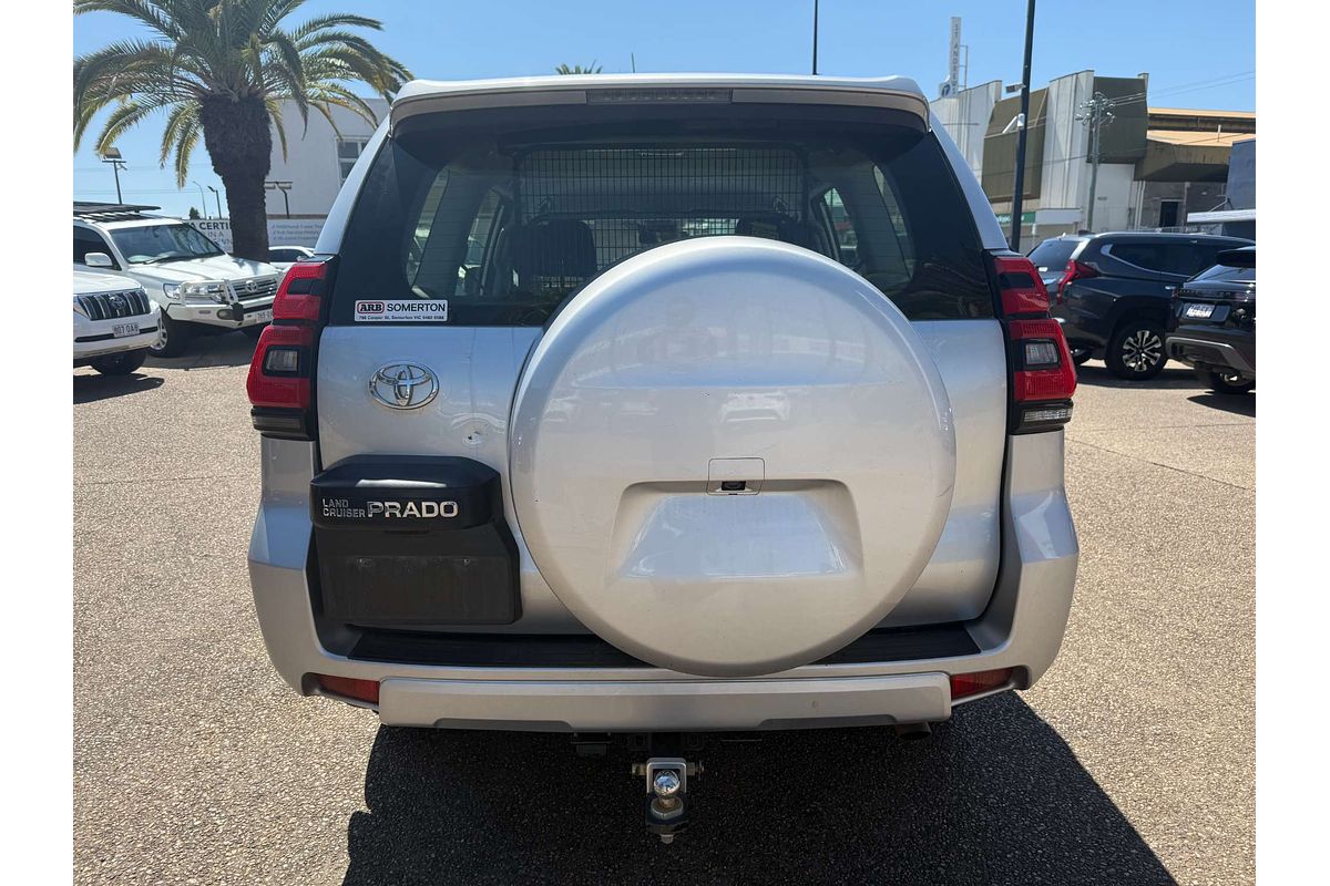 2022 Toyota Landcruiser Prado GX GDJ150R