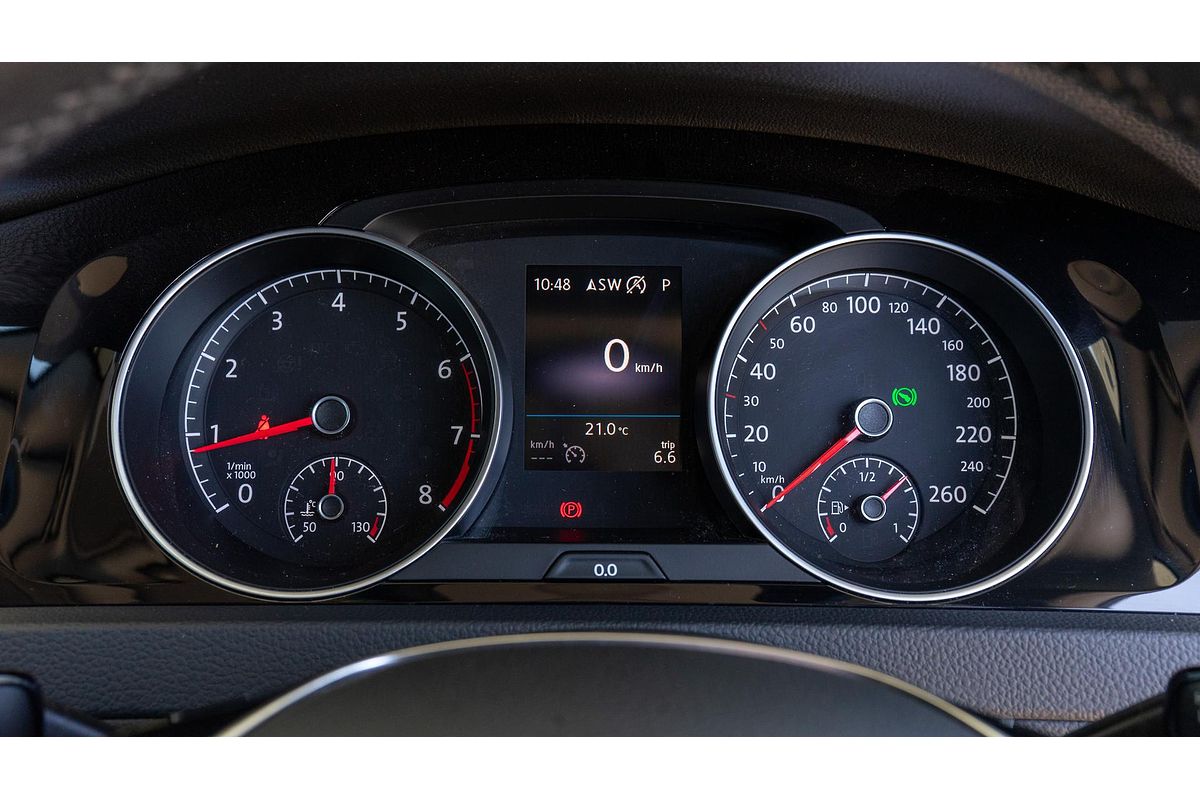 2019 Volkswagen Golf 110TSI Highline 7.5