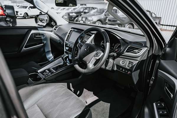 2022 Mitsubishi Pajero Sport GLX QF