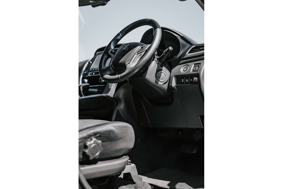 2022 Mitsubishi Pajero Sport GLX QF