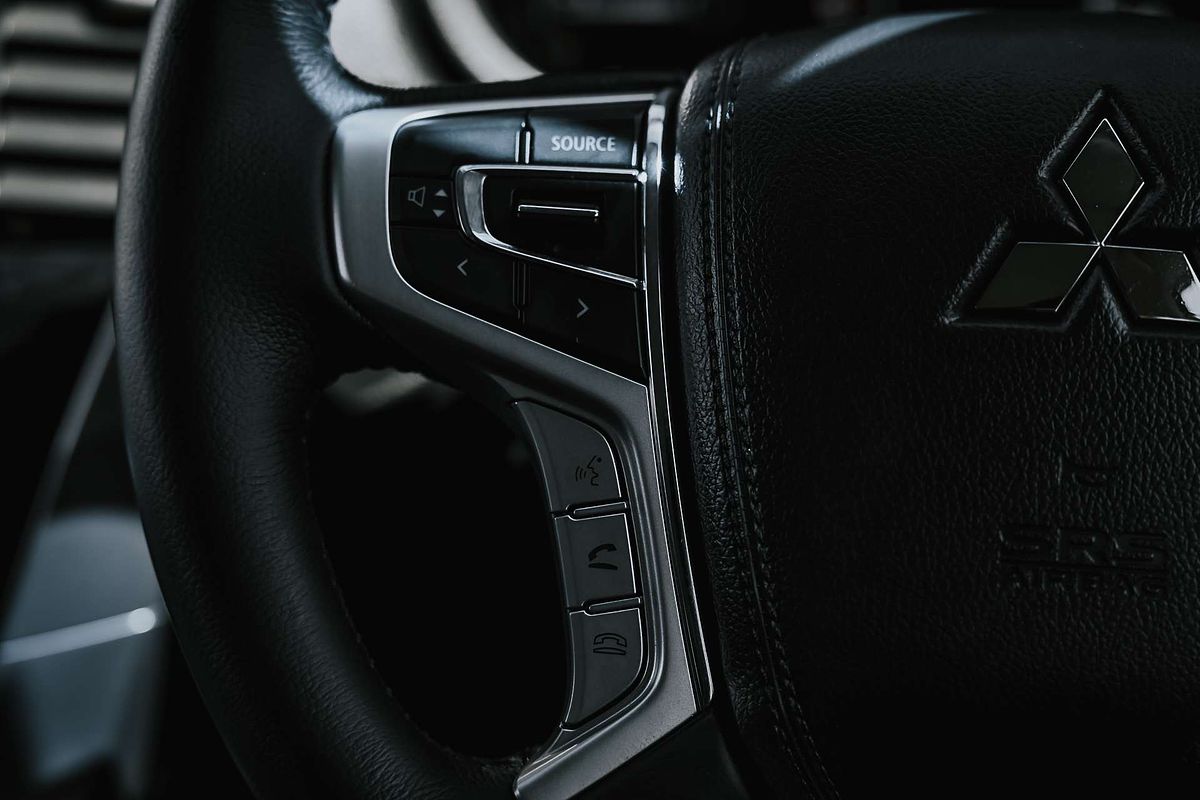 2022 Mitsubishi Pajero Sport GLX QF