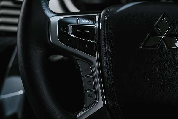 2022 Mitsubishi Pajero Sport GLX QF