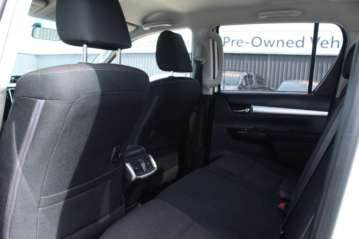 2018 Toyota Hilux SR5 GUN126R 4X4