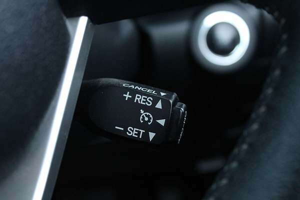 2018 Toyota Hilux SR5 GUN126R 4X4