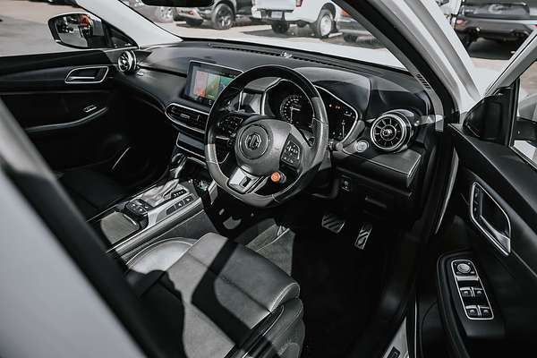 2022 MG HS Excite SAS23