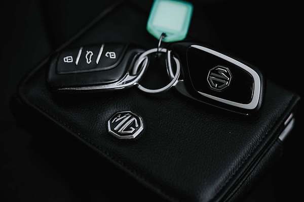 2022 MG HS Excite SAS23