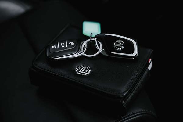 2022 MG HS Excite SAS23