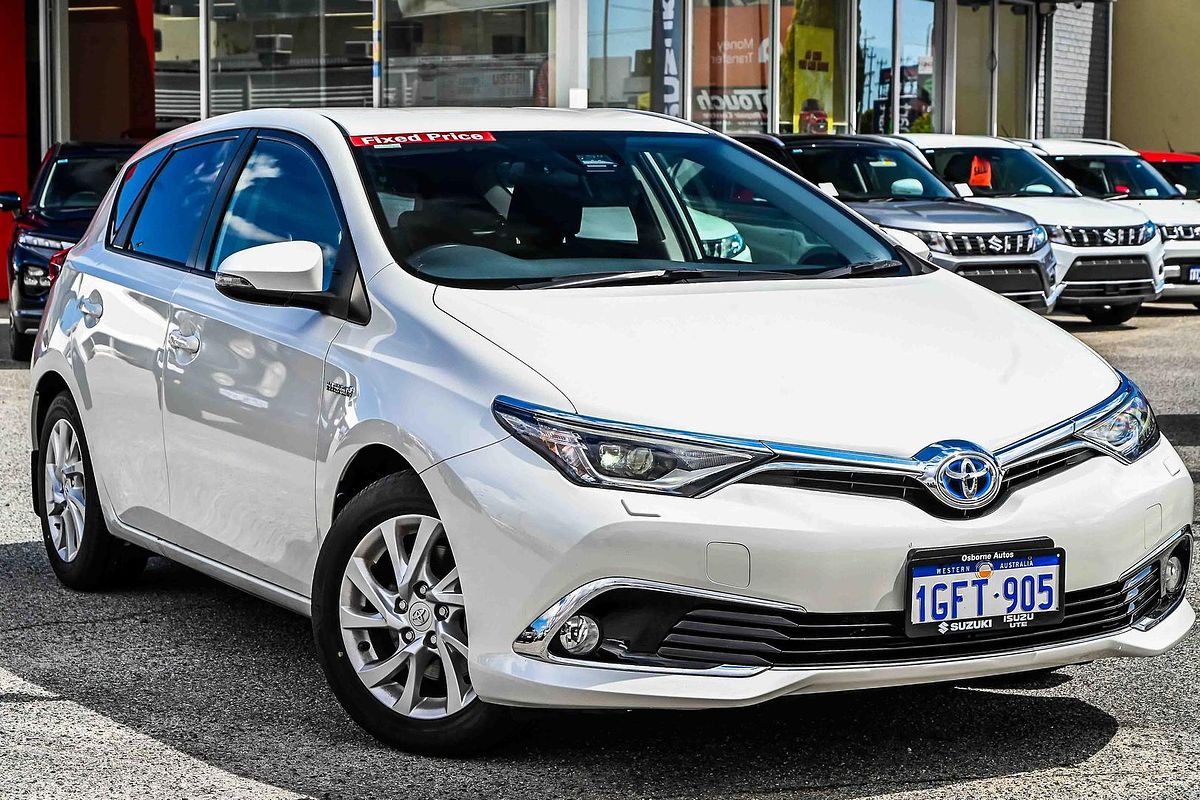 2017 Toyota Corolla Hybrid ZWE186R