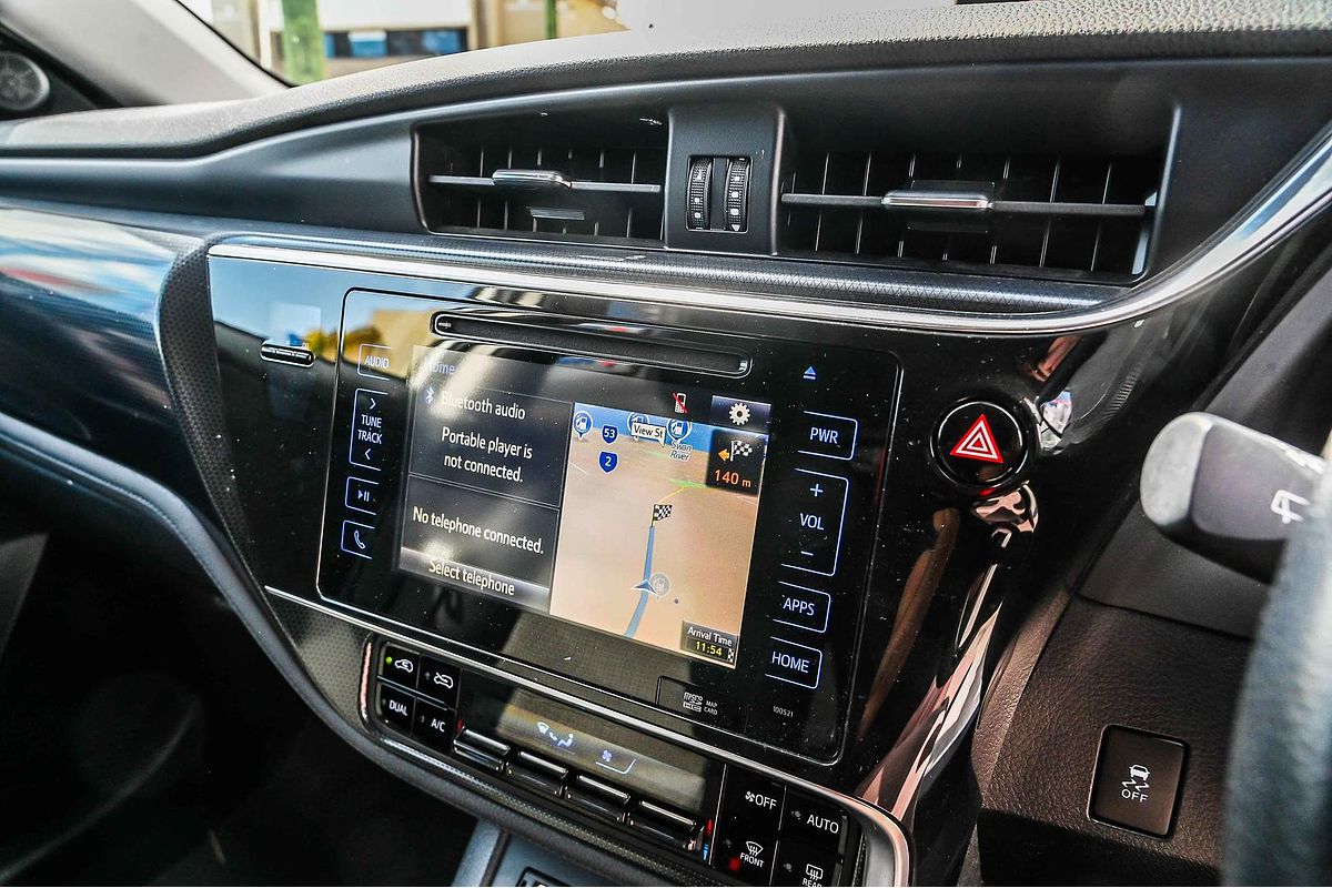 2017 Toyota Corolla Hybrid ZWE186R