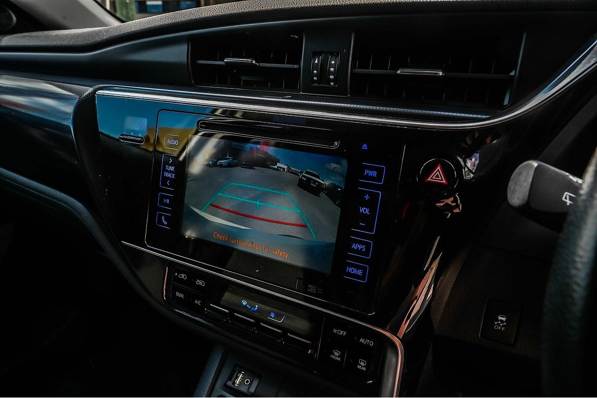 2017 Toyota Corolla Hybrid ZWE186R