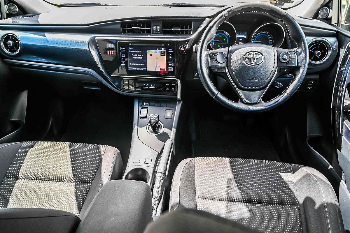 2017 Toyota Corolla Hybrid ZWE186R
