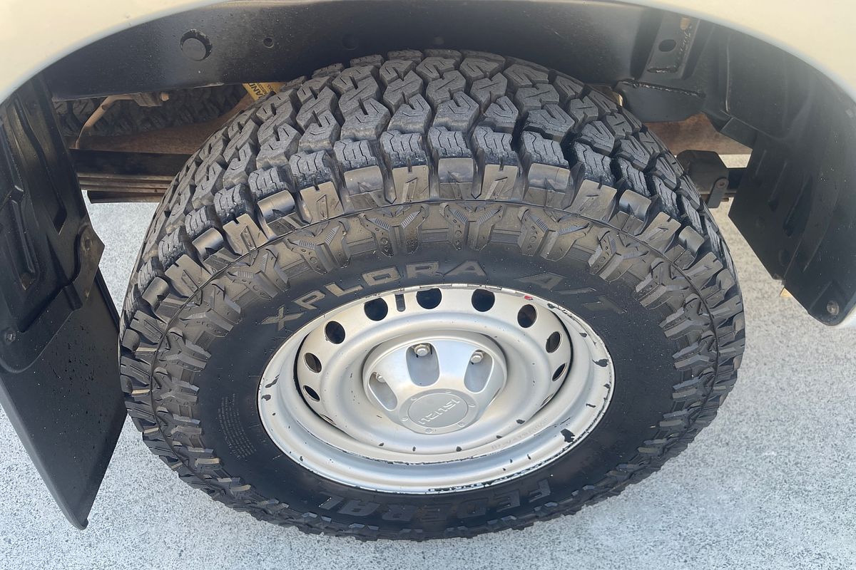 2012 Isuzu D-MAX SX  4X4