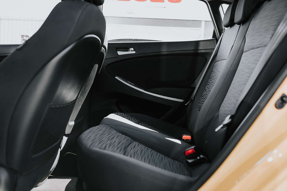 2019 Hyundai Accent Sport RB6