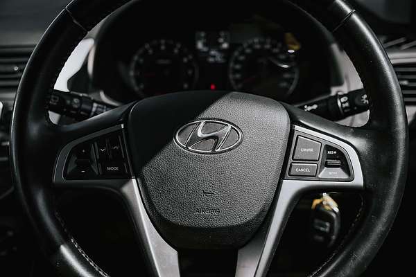 2019 Hyundai Accent Sport RB6