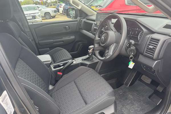 2025 Mitsubishi Triton GLX+ MV 4X4