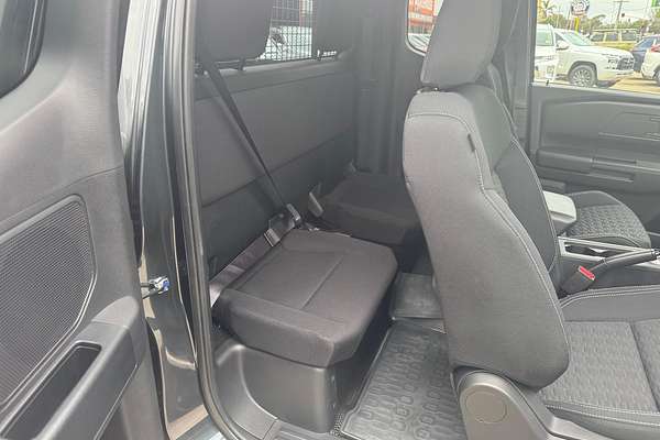 2025 Mitsubishi Triton GLX+ MV 4X4