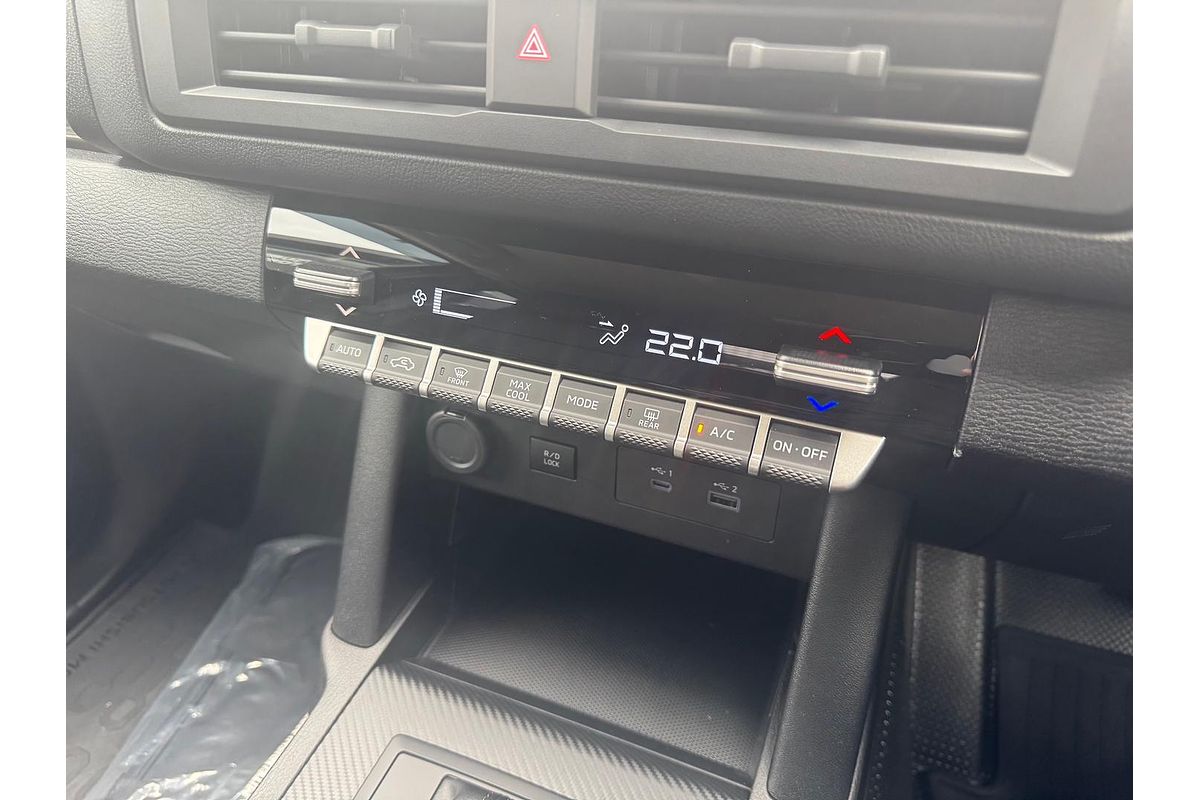 2025 Mitsubishi Triton GLX+ MV 4X4