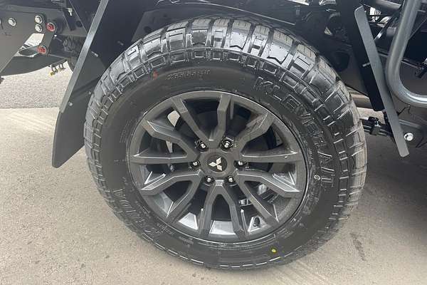 2025 Mitsubishi Triton GLX+ MV 4X4
