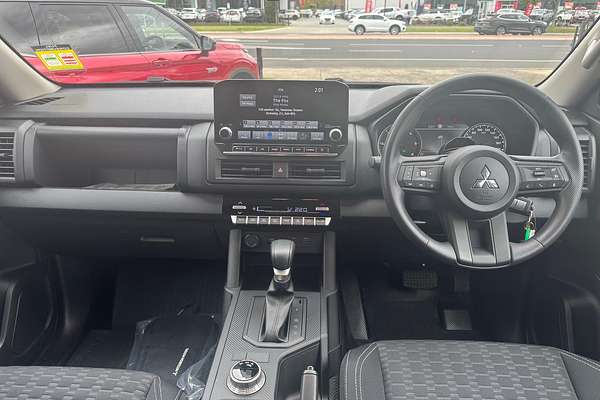 2025 Mitsubishi Triton GLX+ MV 4X4