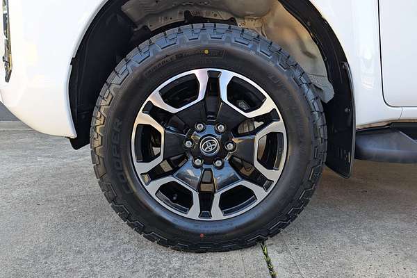 2022 Toyota Hilux SR5 GUN126R 4X4