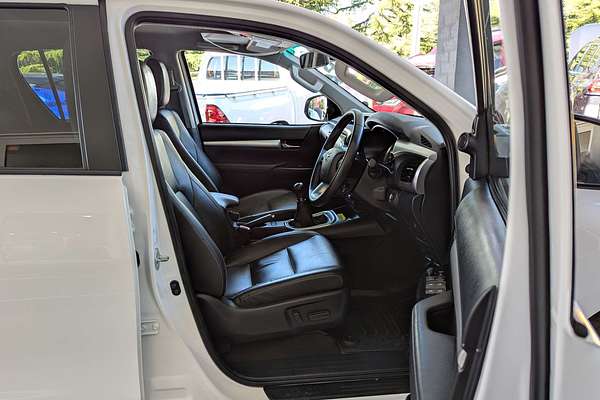 2022 Toyota Hilux SR5 GUN126R 4X4