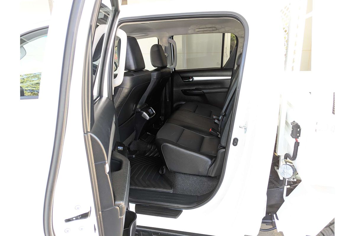 2022 Toyota Hilux SR5 GUN126R 4X4