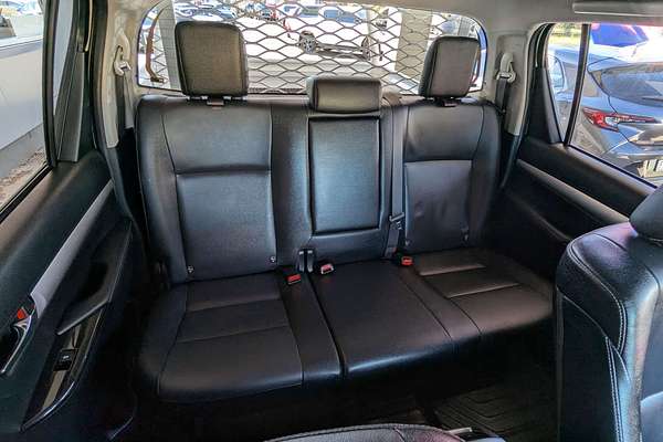 2022 Toyota Hilux SR5 GUN126R 4X4