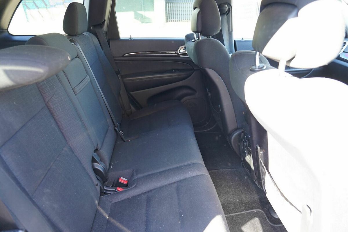 2012 Jeep Grand Cherokee Laredo WK