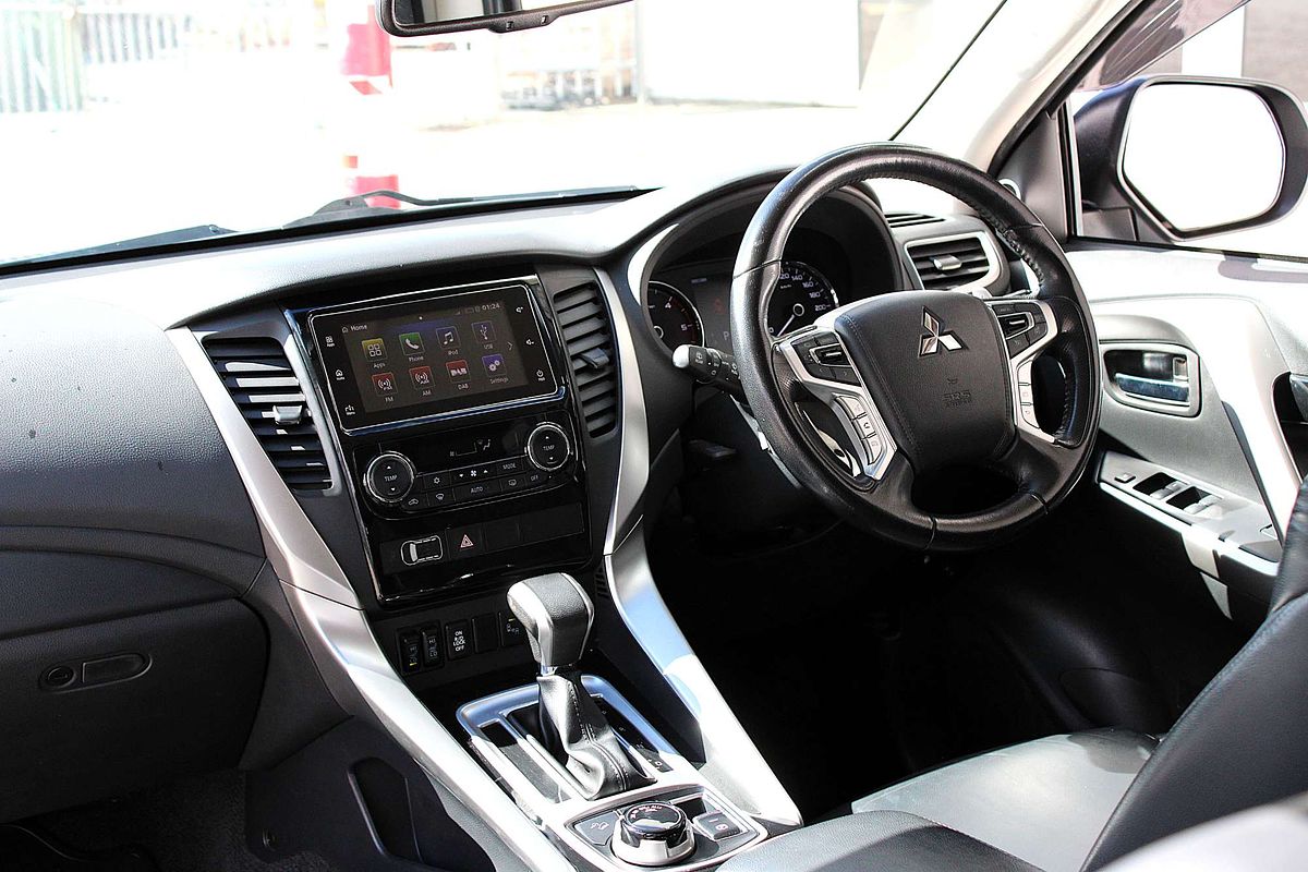 2016 Mitsubishi Pajero Sport Exceed QE