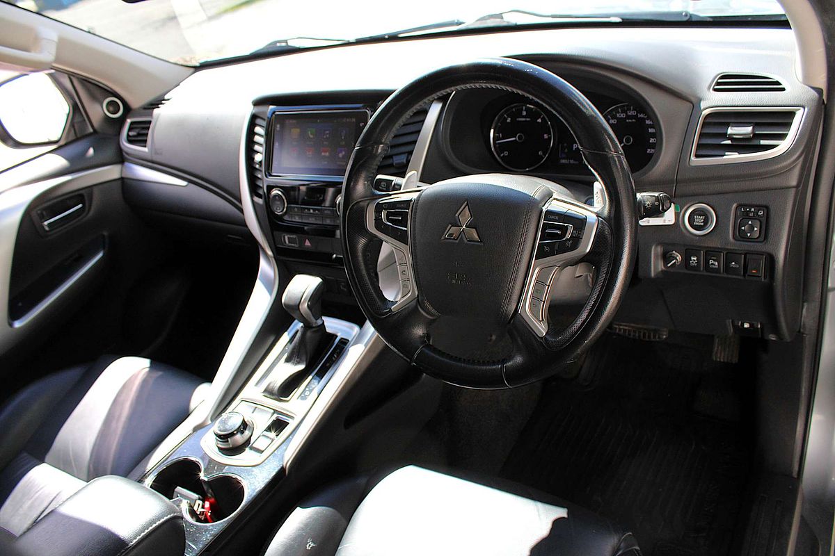 2016 Mitsubishi Pajero Sport Exceed QE