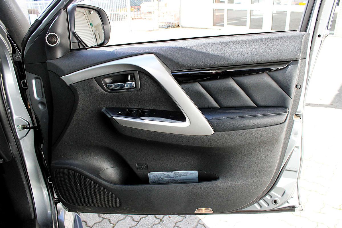 2016 Mitsubishi Pajero Sport Exceed QE