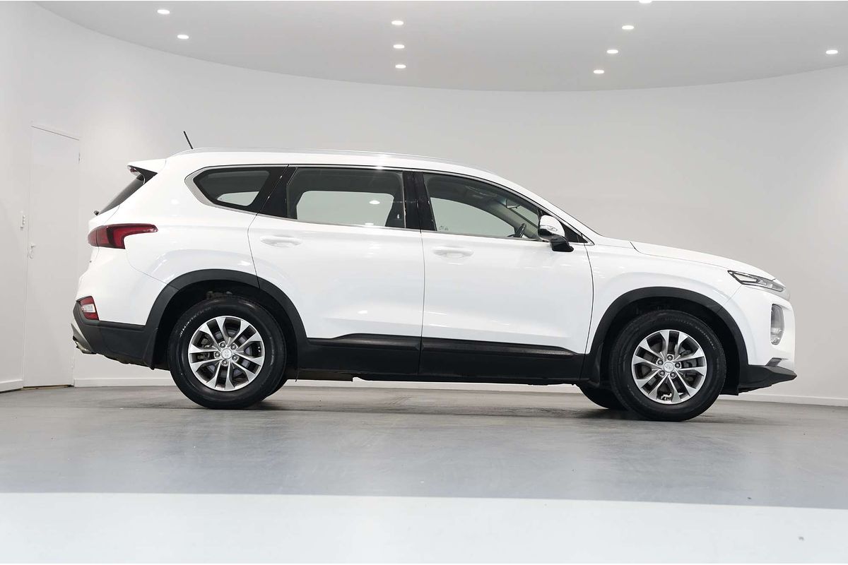 2020 Hyundai Santa Fe Active TM.2