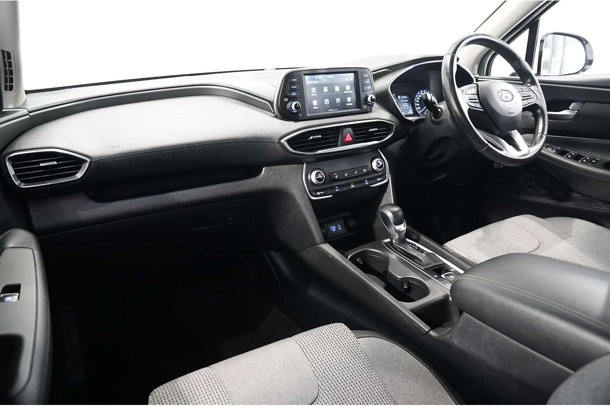 2020 Hyundai Santa Fe Active TM.2