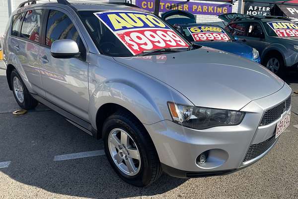 2011 Mitsubishi Outlander LS ZH