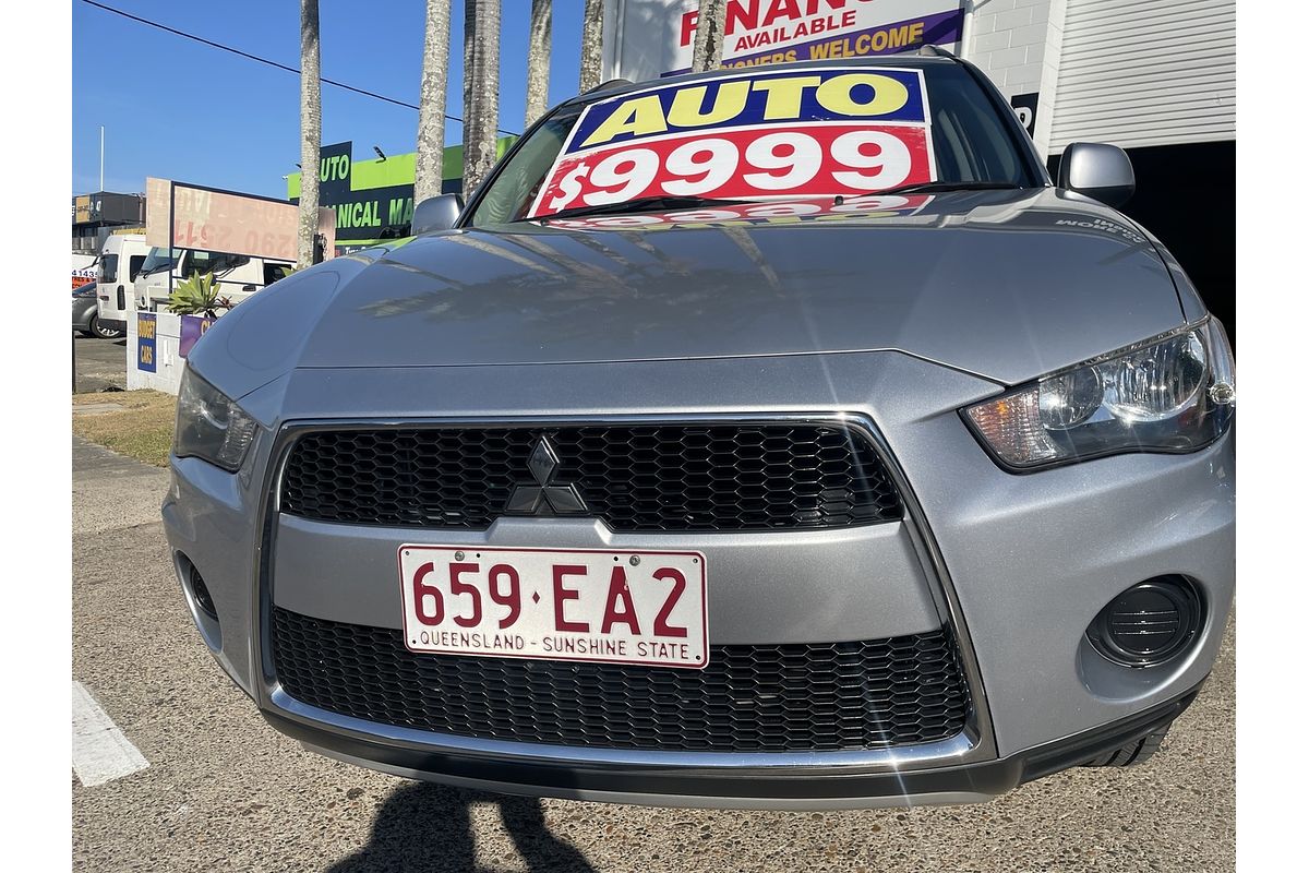 2011 Mitsubishi Outlander LS ZH