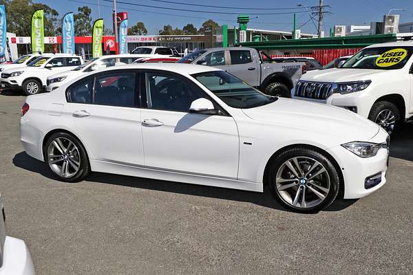 2014 BMW 3 Series 320i F30