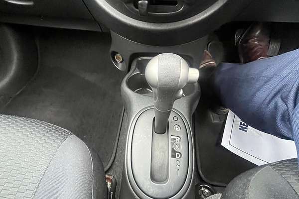 2012 Nissan Micra ST-L K13