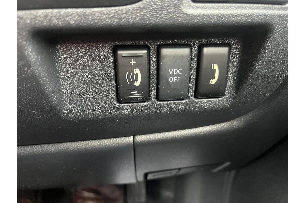 2012 Nissan Micra ST-L K13