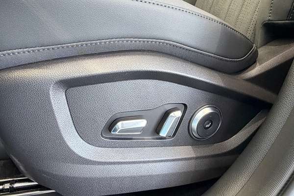 2025 Chery Tiggo 8 Super Hybrid Ultimate T31
