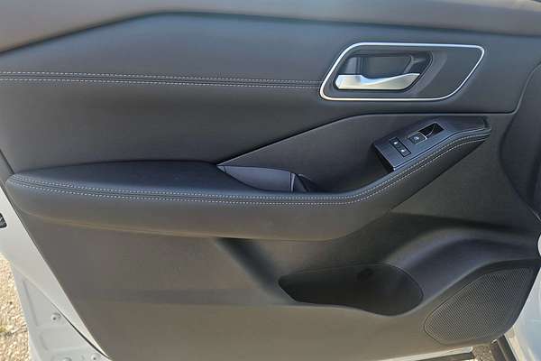 2024 Nissan X-TRAIL Ti e-POWER T33